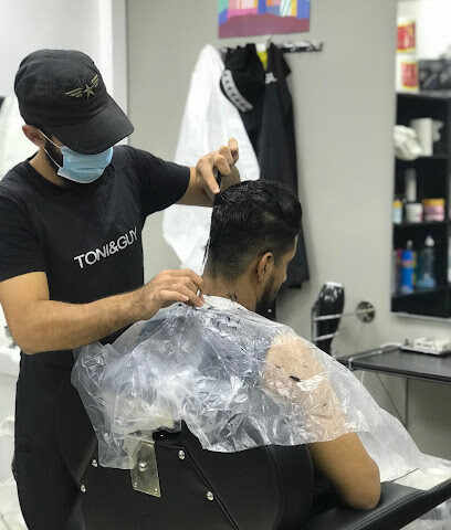 صالون الكابتن - أبو ظبي - +971 50 939 1766