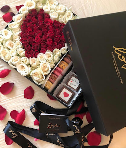 في حب الشوكولاتة والزهور - أبو ظبي - +971 50 123 9588