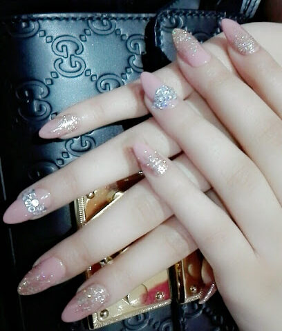 لابيرلا سبا لا بيرلا سبا - أبو ظبي - +971 3 780 0066