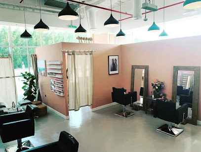 صالون دن دبي - أبو ظبي - +971 4 564 7722