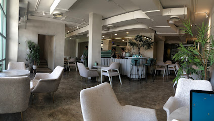 مقهى زوي - أبو ظبي - +971 50 395 5594