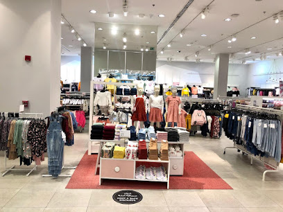 اتش اند ام - أبو ظبي - +971 4 419 0794