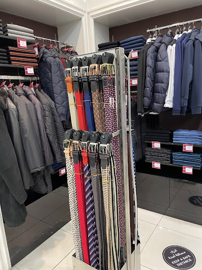 بيير كاردن - United Arab Emirates|Abu Dhabi|16 - St|E19