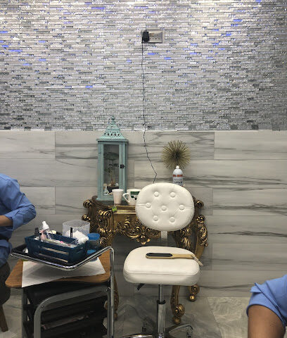 مركز سولو للرجال - أبو ظبي - +971 55 227 7444