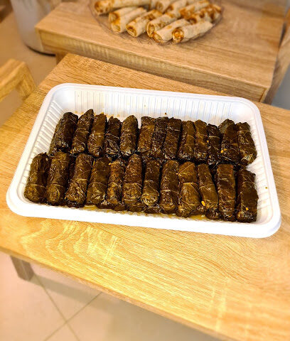 لا باتيسيير - أبو ظبي - +971 4 340 7021