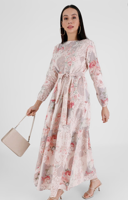 رفيق متواضع - United Arab Emirates|Dubai