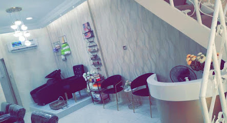 صالون جوهرة للتجميل - أبو ظبي - +971 54 533 8473