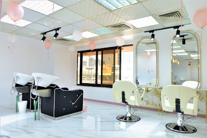 صالون إيديثا للتجميل - أبو ظبي - +971 52 739 5051
