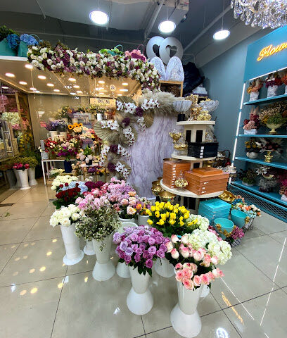 فيولا للشوكولاتة والزهور - أبو ظبي - +971 6 556 3344