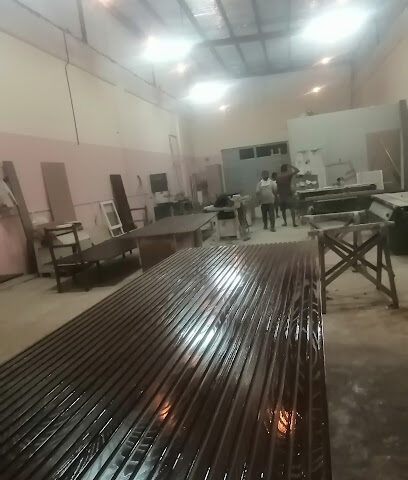 منجرة دار المعمورة - أبو ظبي - +971 58 290 5312