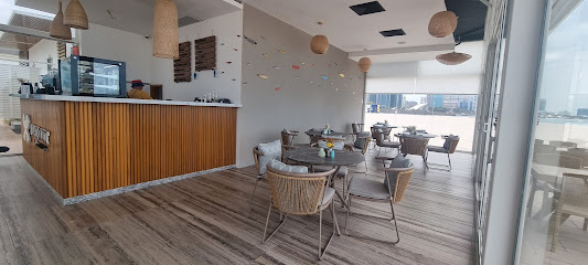 مقهى فلات أوت التخصصي - أبو ظبي - +971 2 635 0500