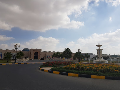 كلية الفنون الجميلة والتصميم - أبو ظبي - +971 6 505 7855
