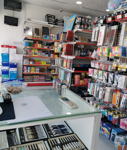 مكتبة الثقافة - أبو ظبي - +971 52 841 5353