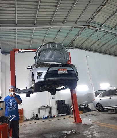 نورفين إي إم إي كراج - أبو ظبي - +971 52 830 6310