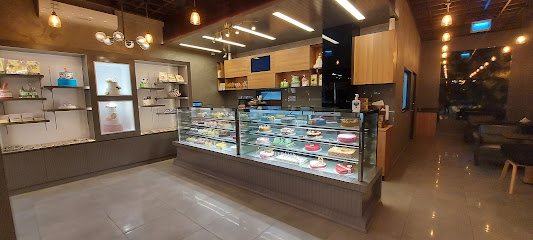 Cake Palace Cafe قصر الكعك كافيه - أبو ظبي - +971 54 518 2995