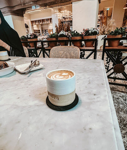 مقهى الرمال - أبو ظبي - +971 52 591 4887