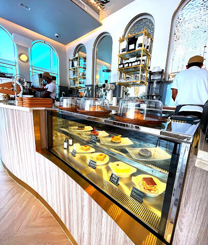 مطعم وكافيه لو بيور التخصصي - أبو ظبي - +971 2 557 6066
