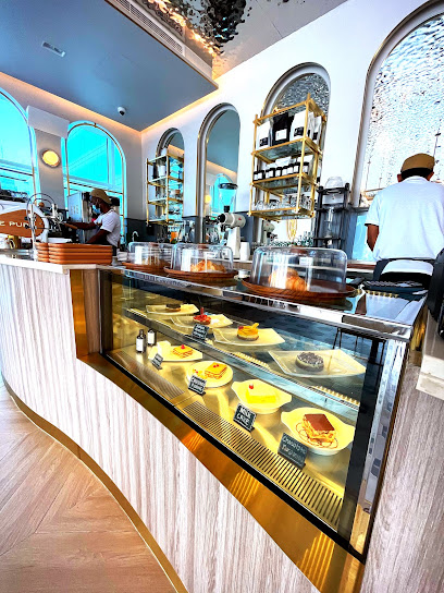 مطعم وكافيه لو بيور التخصصي - United Arab Emirates|Al Sa'adah - Zone 1 - Abu Dhabi|85 شارع ضَغْوَة