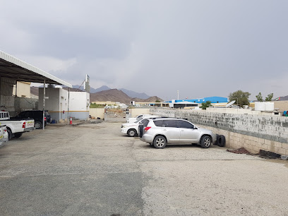 الرياض للنقليات وتأجير السيارات - أبو ظبي -