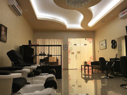 مركز دولتشي للتجميل - أبو ظبي - +971 7 243 8101