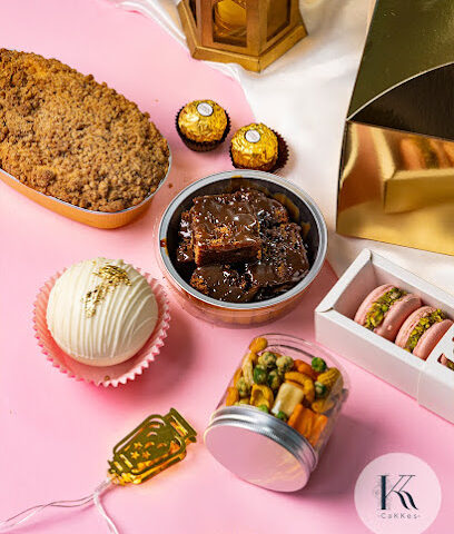 كيك حسب الطلب في دبي | براونيز | ماكارونس | بواسطة مطبخ خديجة | كعك KK - أبو ظبي - +971 56 624 1796