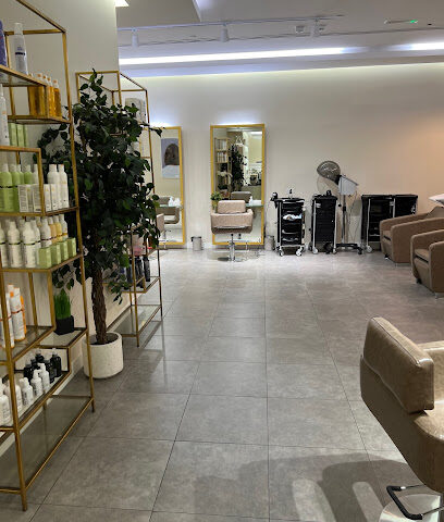 بيوتي لاونج للسيدات - أبو ظبي - +971 3 737 1122