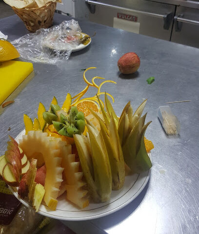 مطعم راس الجبل - أبو ظبي - +971 56 608 5400