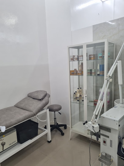 صالون الرموش للتجميل - United Arab Emirates|Sharjah