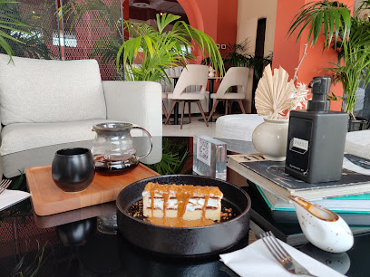 اضغط على القهوة المتخصصة - أبو ظبي - +971 50 902 0509