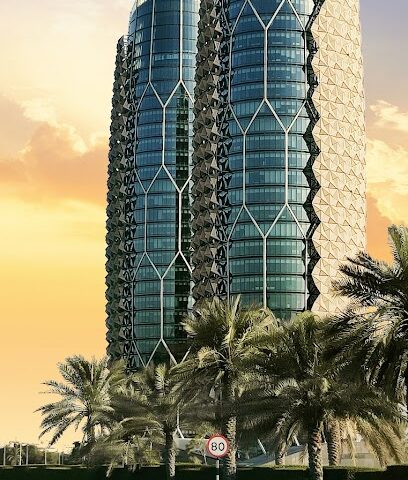 المقر الرئيسي لمصرف الهلال - أبو ظبي - +971 2 499 4444