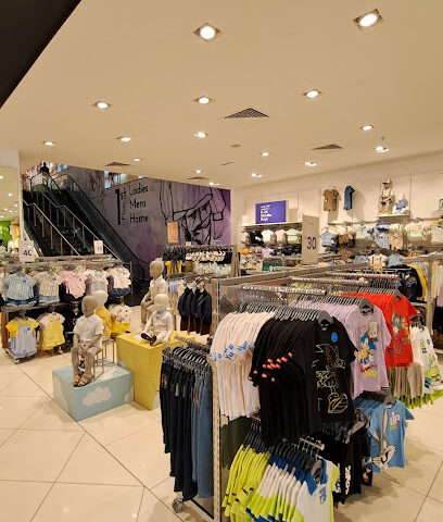 ماكس فاشون - أبو ظبي - +971 56 520 5148