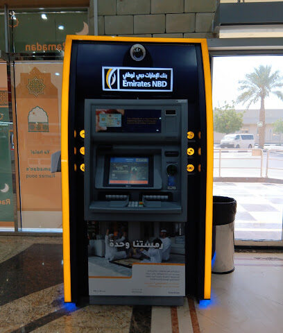 صراف آلي تابع لبنك دبي الوطني - أبو ظبي -