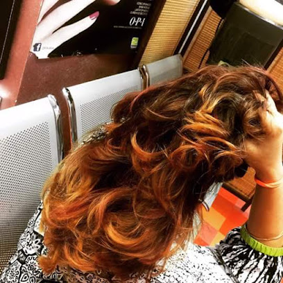 سبا لاروز - أبو ظبي - +971 50 400 0321