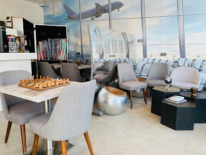 جيت: لاج كافيه - أبو ظبي - +971 2 665 0044