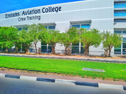 كلية الإمارات للتدريب مبنى أ - أبو ظبي - +971 4 703 7692