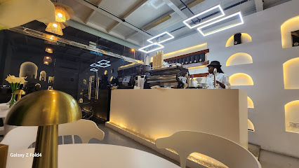 مقهى كوفا - أبو ظبي - +971 50 477 3677