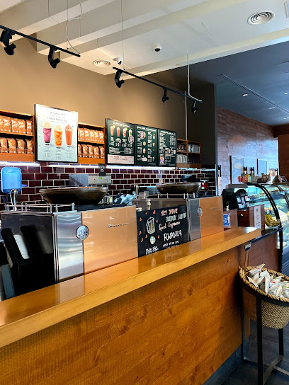 ستاربكس - United Arab Emirates|Al Mutaw'ah - Abu Dhabi|شارع العين