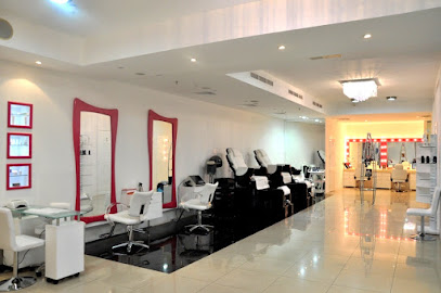 صالون شهناز حسين المميز القصيص - أبو ظبي - +971 52 216 3776