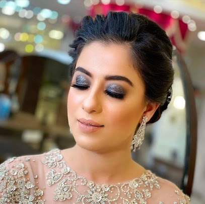 ماكياج BJi   (التجميل المهنية المتنقلة) ماكياج | شعر - أبو ظبي - +971 52 977 0786