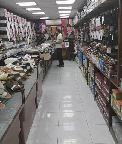 الفرسان للملابس الجاهزة - أبو ظبي - +971 7 233 5118