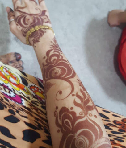 صالون جواهر للسيدات - أبو ظبي - +971 52 960 7779