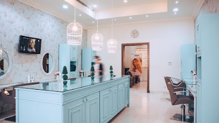 بلش بيوتي سبا - أبو ظبي - +971 2 556 8600