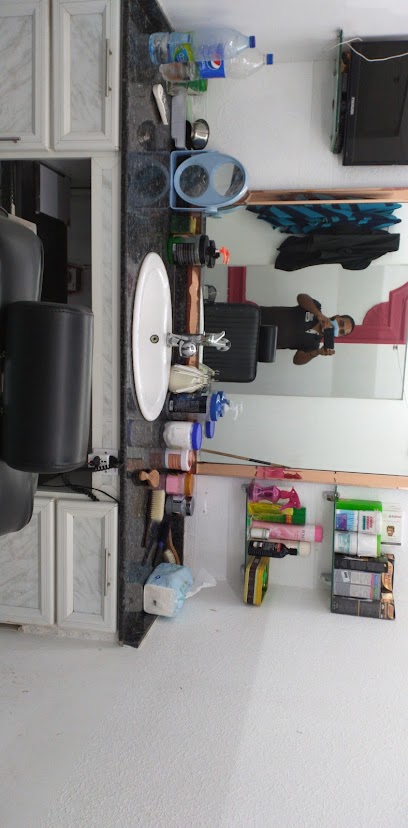 صالون اليرموك - United Arab Emirates|Al Raas - الراس 2 - Umm Al Quawain|HG5X+MW4