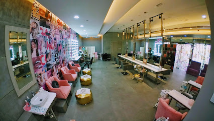 الصالون | ينغ يانغ الوصل - أبو ظبي - +971 4 358 8809