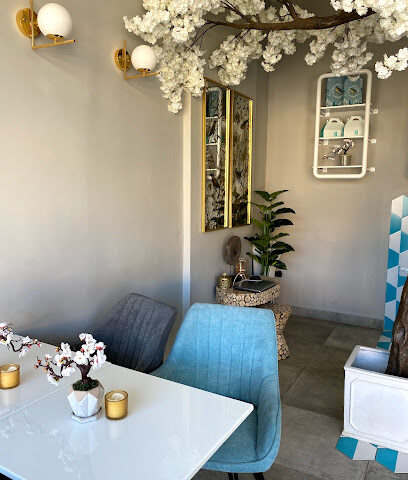 مقهى ومخبز سوهو - أبو ظبي - +971 50 785 8572