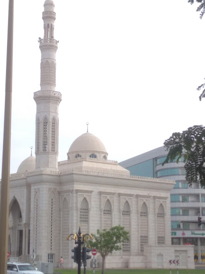 أشهر الحلويات والأطعمة - United Arab Emirates|Al Murabaa - Abu Dhabi|6QCF+RF5