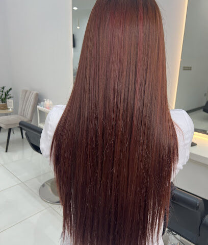 لا كابيلي بيوتي لاونج - أبو ظبي - +971 56 452 8854