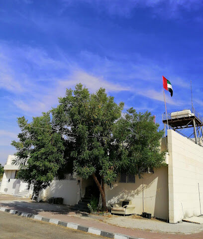 فيلا موظفي شركة أبوظبي للتوزيع - 1 - أبو ظبي -