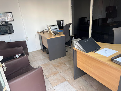 موناكو لتأجير السيارات. عجمان - أبو ظبي -