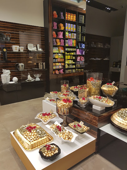 باتشي مول الامارات - United Arab Emirates|Dubai|4th Interchange|Level 1